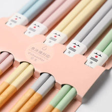Load image into Gallery viewer, Pastel Chopsticks Set | Tone (Japan)