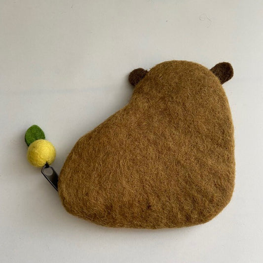 Capybara Wool Felt Zippered Pouch | Suica (Japan)