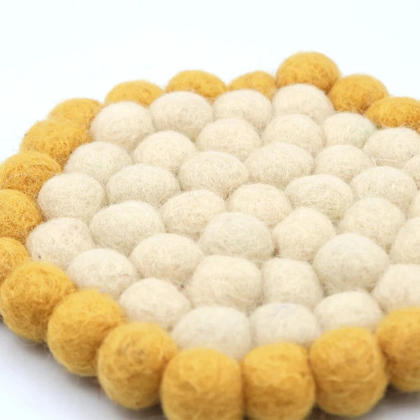 Felted Wool Ball Coaster | Tomo (Japan)