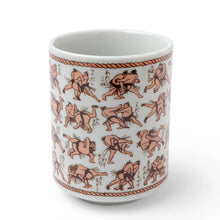 Load image into Gallery viewer, Fighting Sumo Teacup (Japan)