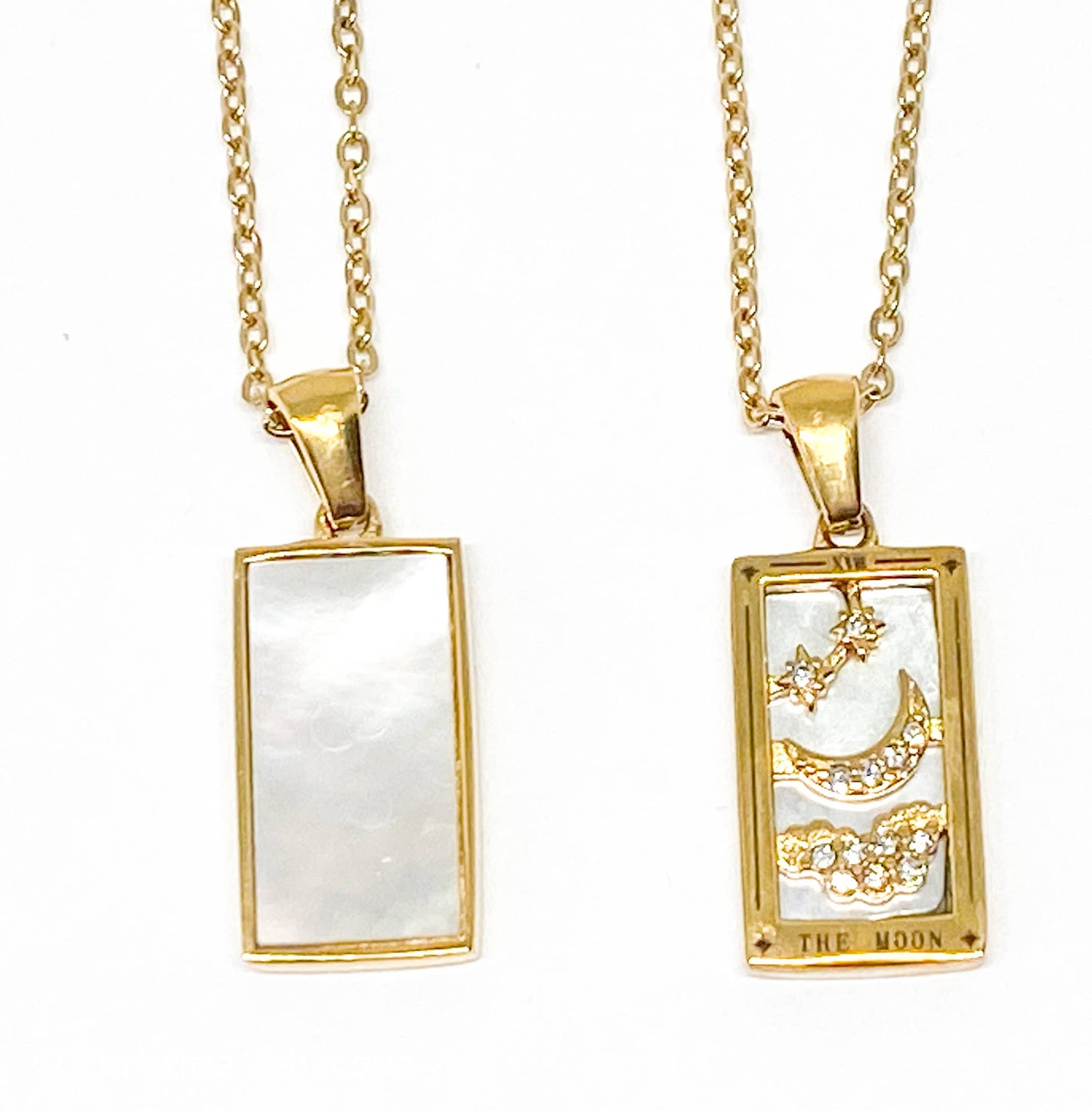 Tarot Card Necklace | The Moon | Christine Jehlickova (ONT)