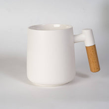 Load image into Gallery viewer, 15oz Tea Mug with Lid and Infuser | White