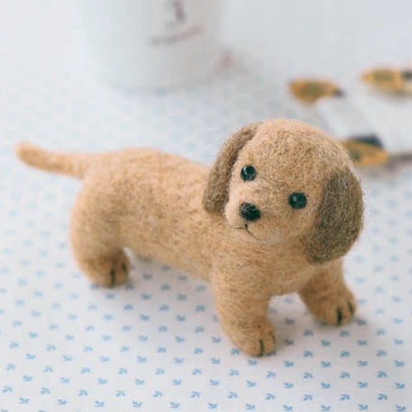 Needle Felting Kit | Baby Dachshund | Hamanaka (Japan)