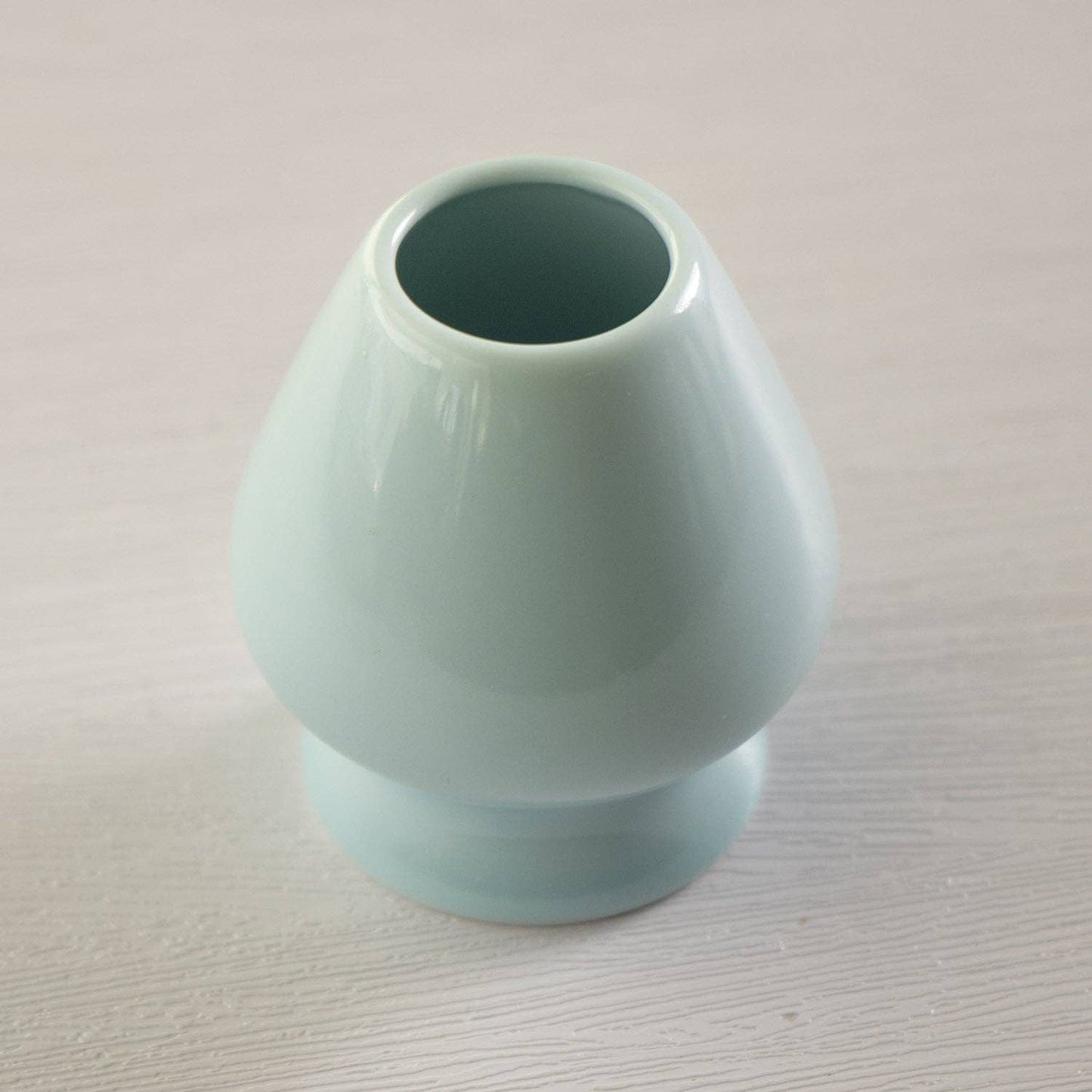 Matcha Whisk Stand – Porcelain (Light Blue)