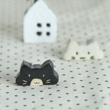 Load image into Gallery viewer, Tuxedo Cat Chopstick Rest | Mino Ware (Japan)