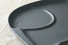 Load image into Gallery viewer, Elephant Divided Plate | Mino Ware (Japan)