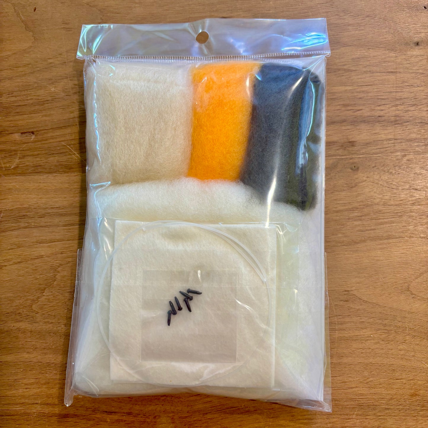 Needle Felting Kit | Sea Eels | Hamanaka (Japan)