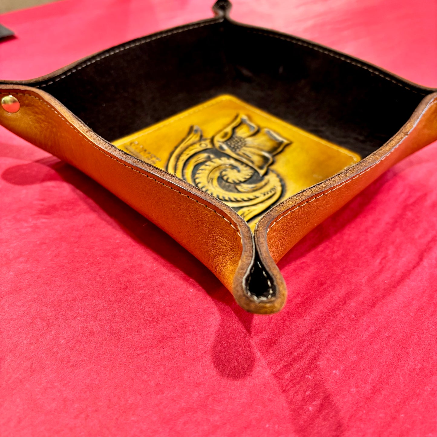 Leather Catch-All Tray | Flora Stamped | Gomez Handcrafted Leathergoods (TX)