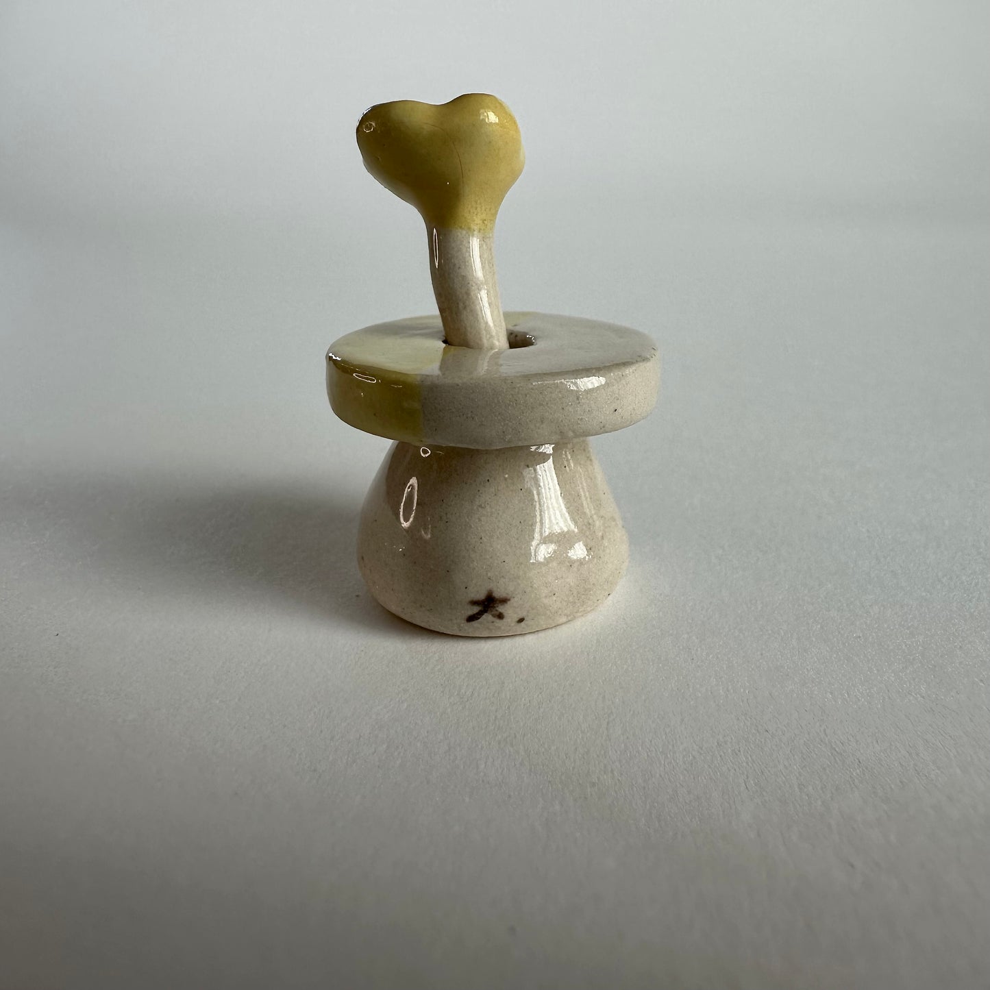 Flower Stoneware Mini Vase with Flower Pick | Taitau Fung (HK)