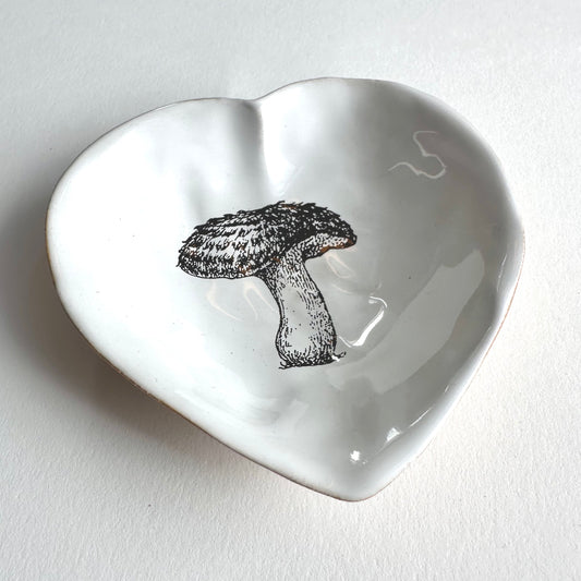 Chlorophyllum Mushroom Heart Bowl | Kühn Keramik (Germany)