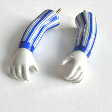 Load image into Gallery viewer, PRACTICAL Frieda Blue Shirt Set | Kühn Keramik (Germany)