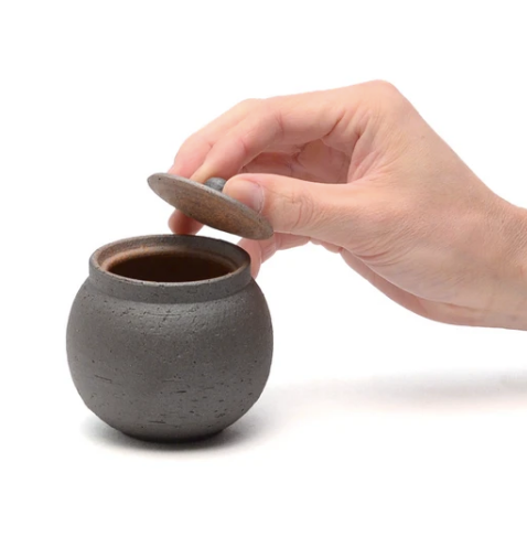 Shigaraki Handmade Salt Jar | Charcoal | Hechimon(Japan)