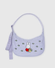 Load image into Gallery viewer, Miffy Medium Crescent Bag | White Daisies | Baggu (CA)