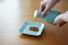 Load image into Gallery viewer, Ceramic Sauce Dispenser | Blue | Bisque Co (Japan)