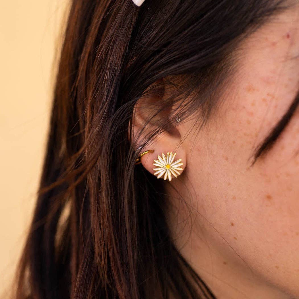 18k Gold Daisy Enamel Earrings | Jenny Lemons (CA)
