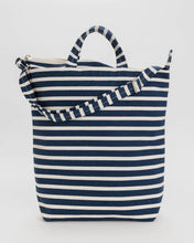 Load image into Gallery viewer, Zip Duck Bag | Vertical | Navy Stripe | Baggu (CA)