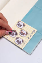 Load image into Gallery viewer, Painter Pug Sticky Page Markers | Hama Bunsyo(Japan)