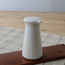 Load image into Gallery viewer, Mino Ware Sauce Dispenser | bloom co (Japan)