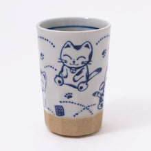 Load image into Gallery viewer, Ceramic Fortune Cat Teacup (Japan)