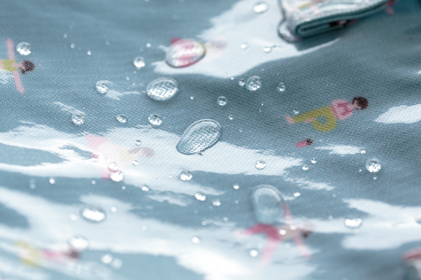 Hot Springs Toothbrush  Pouch | CDF (Japan)