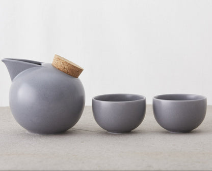 Porcelain Sphere Sake Set | Usuzumi-iro (Pale Ink) | Jozan (Japan)