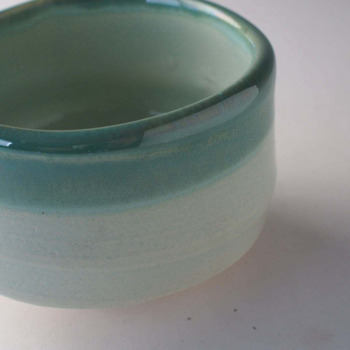 Ceramic Hitogama Hiwa Glass Matcha Bowl | Yamaki Hayashi (Japan)