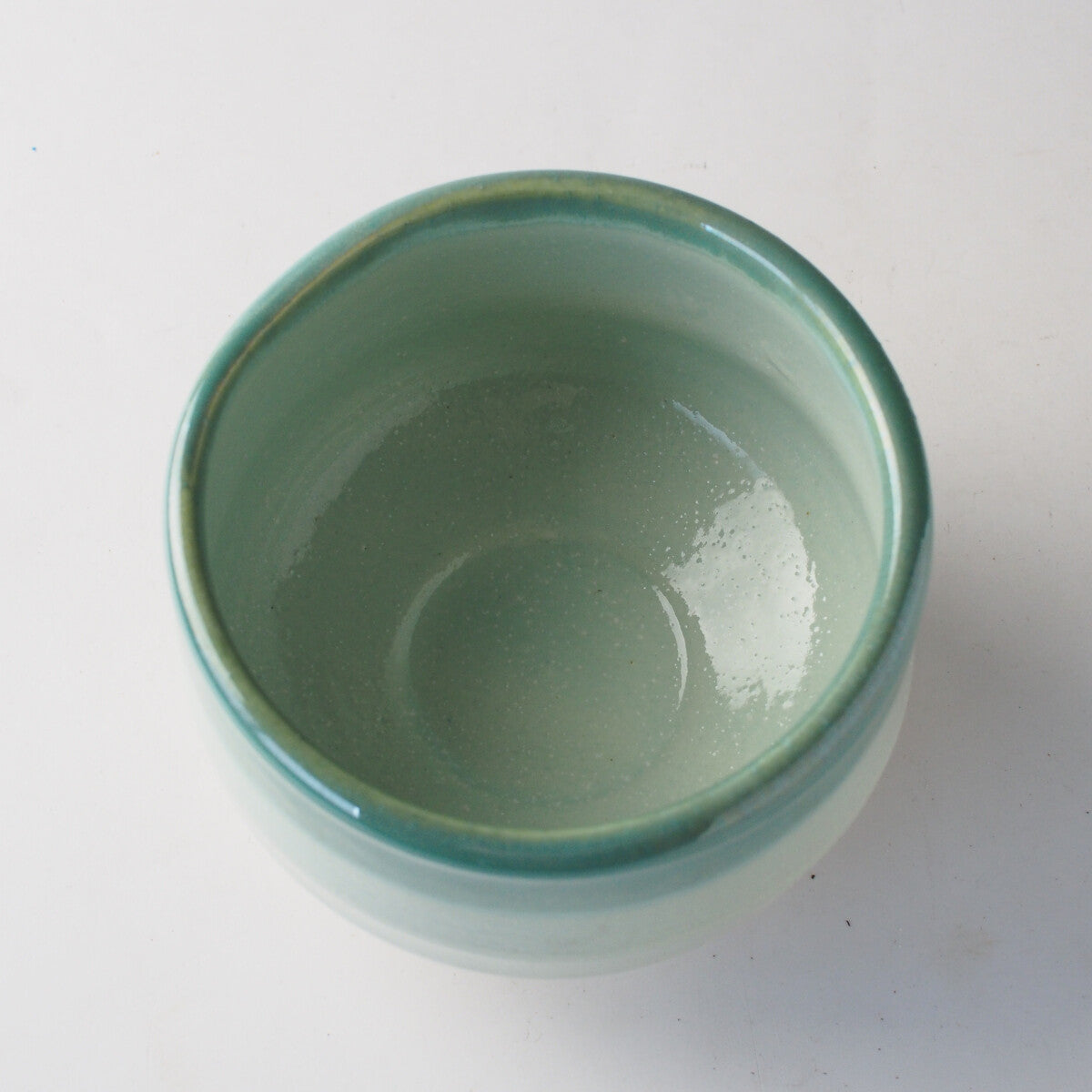 Ceramic Hitogama Hiwa Glass Matcha Bowl | Yamaki Hayashi (Japan)