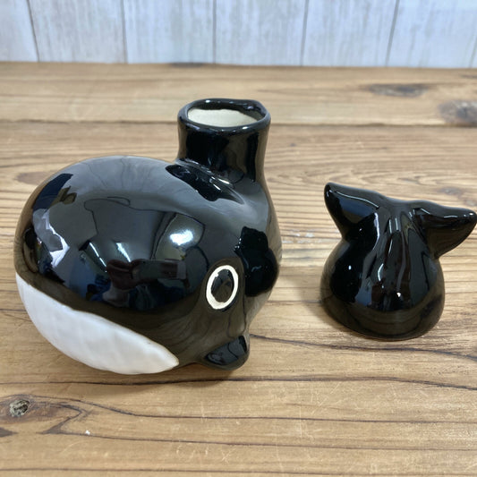 Japanese Ceramic Barware Whale Sake Set  (Japan)
