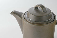 Load image into Gallery viewer, Spada Lava Brown Tea Pot | Yamani (Japan)
