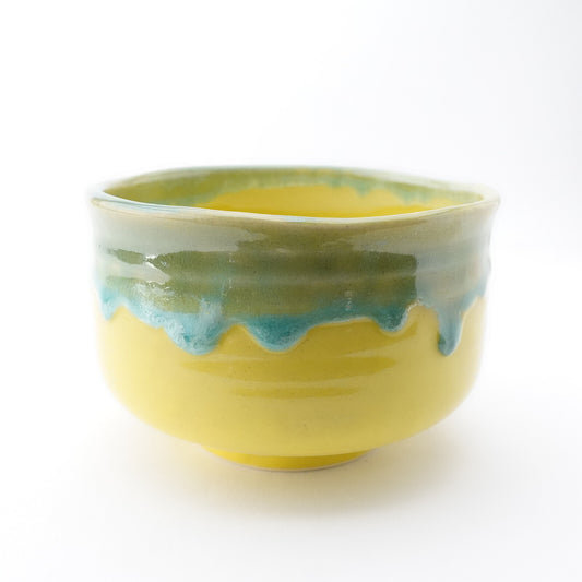 Yellow Drip Glaze Ceramic Matcha Bowl with Green & Blue Rim (Japan)