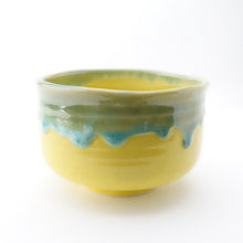Load image into Gallery viewer, Yellow Drip Glaze Ceramic Matcha Bowl with Green &amp; Blue Rim (Japan)
