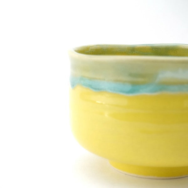 Yellow Drip Glaze Ceramic Matcha Bowl with Green & Blue Rim (Japan)