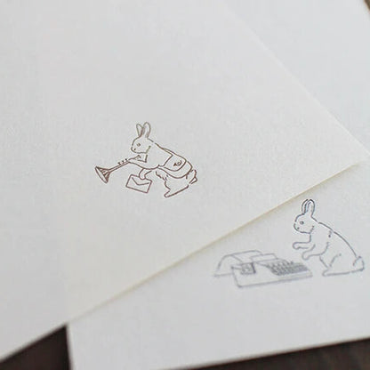 Clipboard & Paper Set – Typewriter Rabbit | Raku Hana x Gute Gouter (Japan)