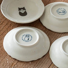 Load image into Gallery viewer, Awkward Black and White Cat Small Dish | KNM Pottery (Japan)
