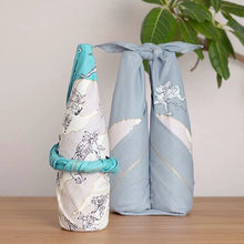 Load image into Gallery viewer, Frogs and Rabbits (Lavender) Furoshiki Wrapping Cloth | Musubi (Japan)
