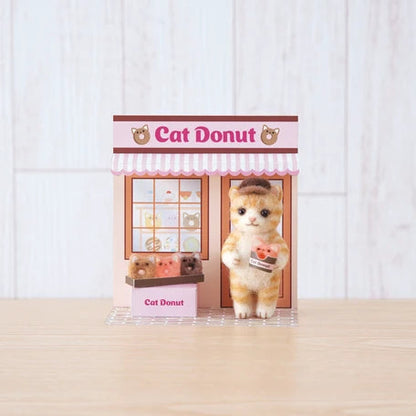 Needle Felting Kit | Cat Donut Shop | Hamanaka (Japan)