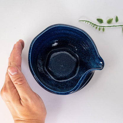 Katakuchi Matcha Bowl With Spout Navy (Japan)