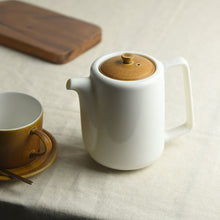 Load image into Gallery viewer, Mino Ware Tea Pot | Brown Top | Yamani (Japan)
