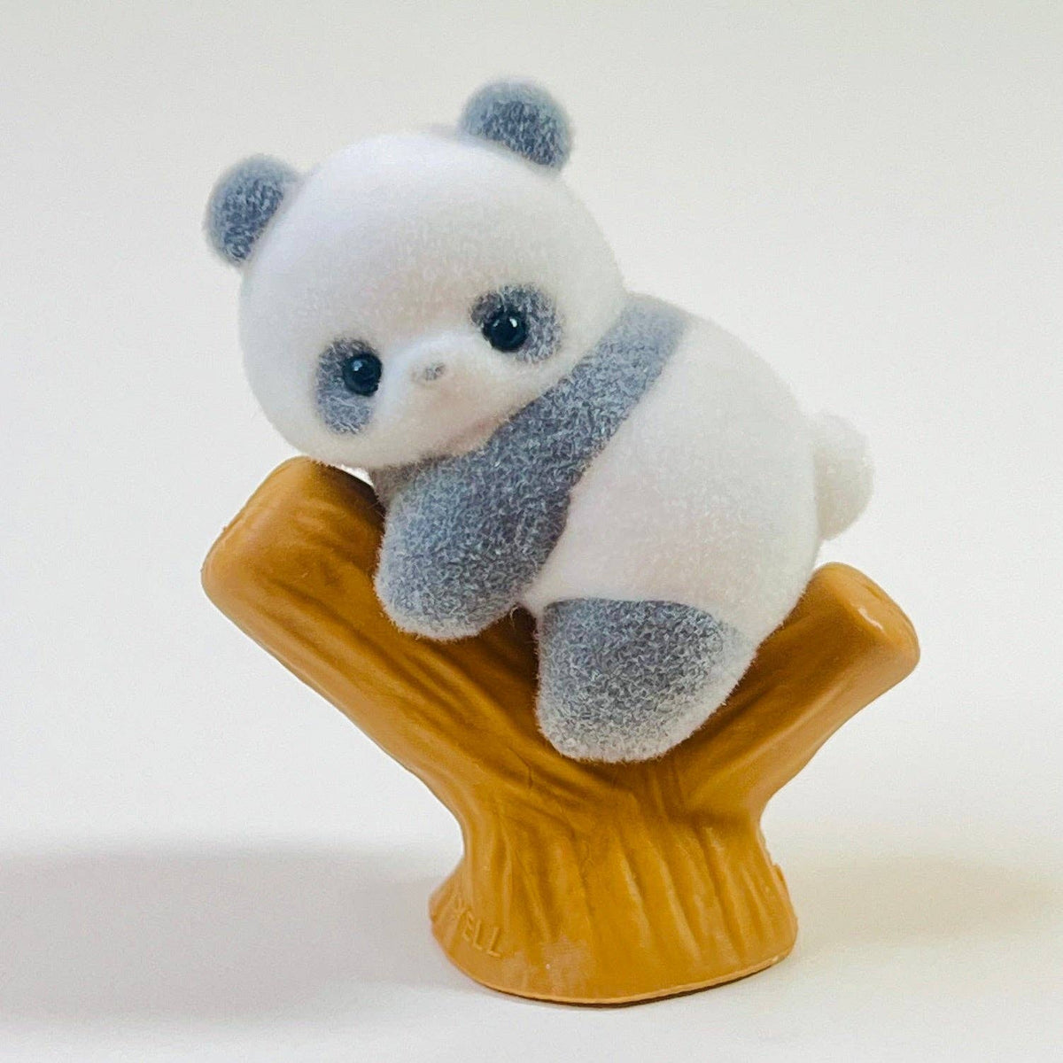 Fuzzy Panda blind box by Yell – flocked baby panda figure – photo 8