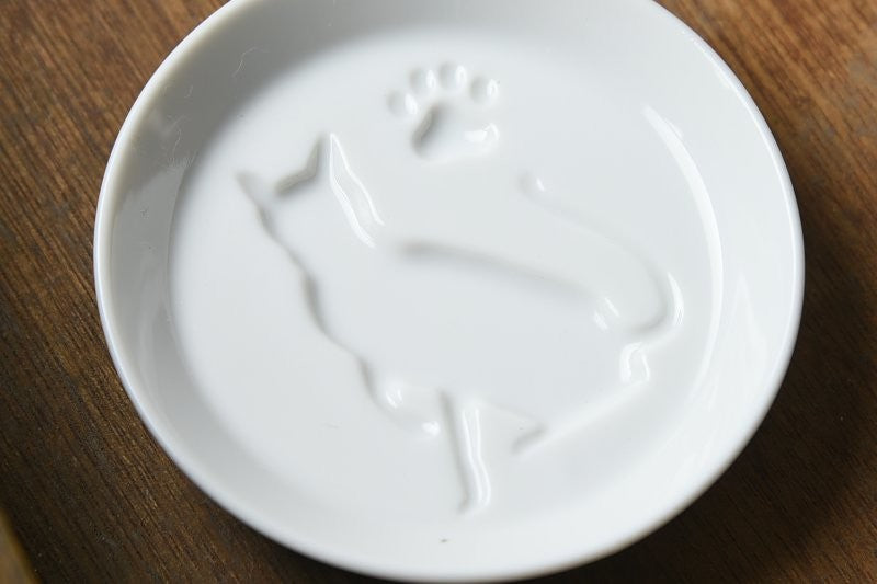 Sitting Cat Ceramic Sauce Dish (Japan)
