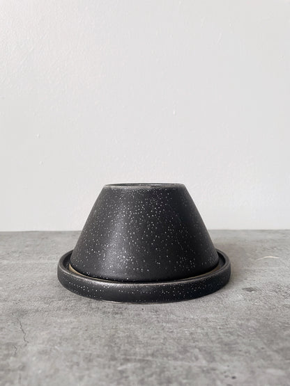 Anthony Planter | Little Fire Ceramics (WI)