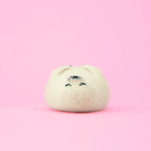 Load image into Gallery viewer, Needle Felting Kit | Seal | Hamanaka (Japan)
