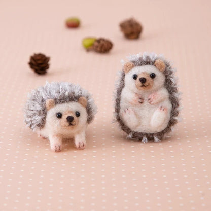 Needle Felting Kit | Hedgehogs | Hamanaka (Japan)