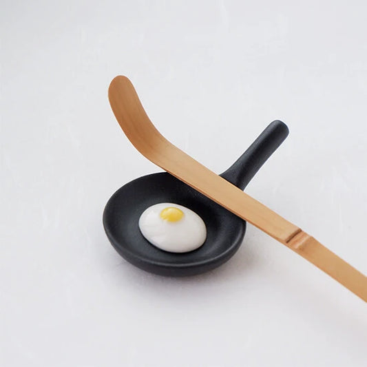 Egg in Pan Chopsticks Rest (Japan)