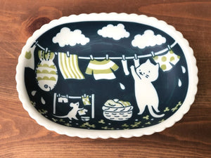 Cat Life Series Ceramic Dish | Laundry Day | Kanesada (Japan)