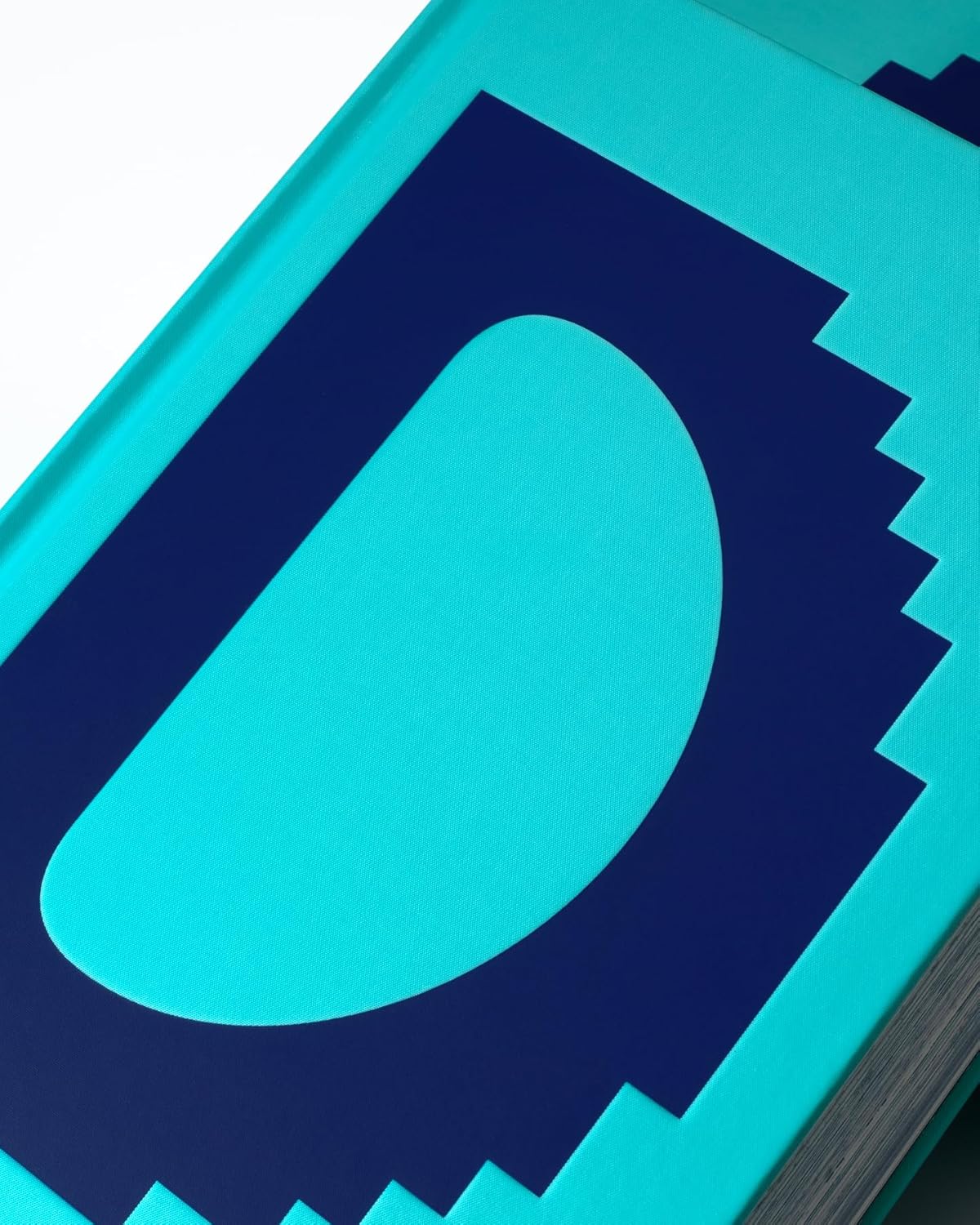 Display in Use: A Collection of Display Typefaces