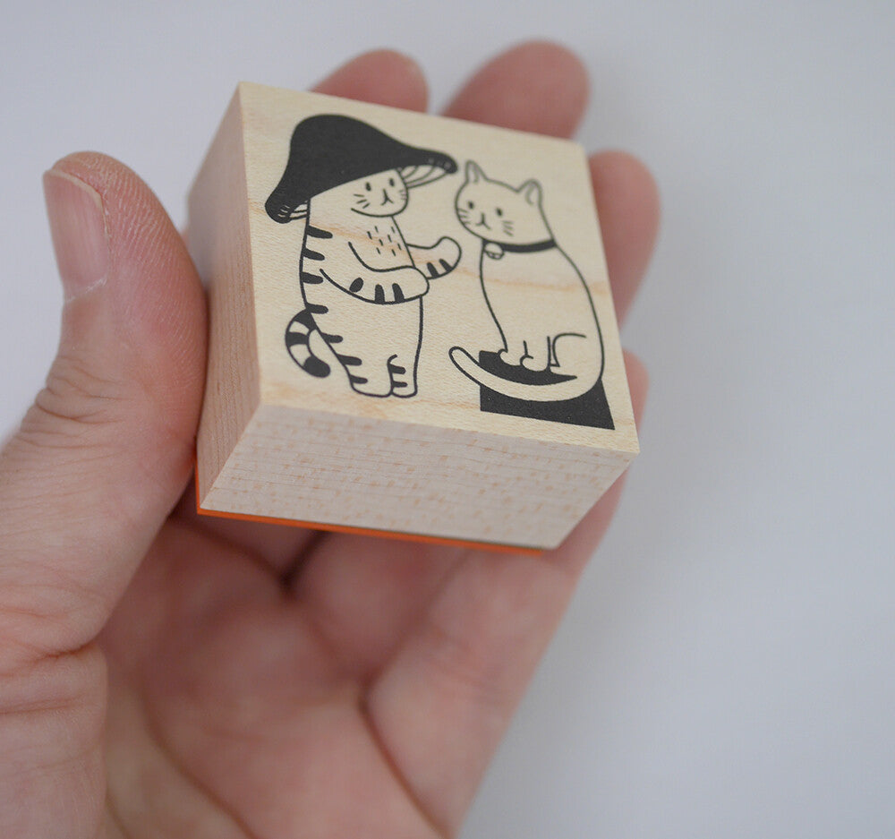 Mushroom Cat and Friend Stamp | 4Legs (Japan)