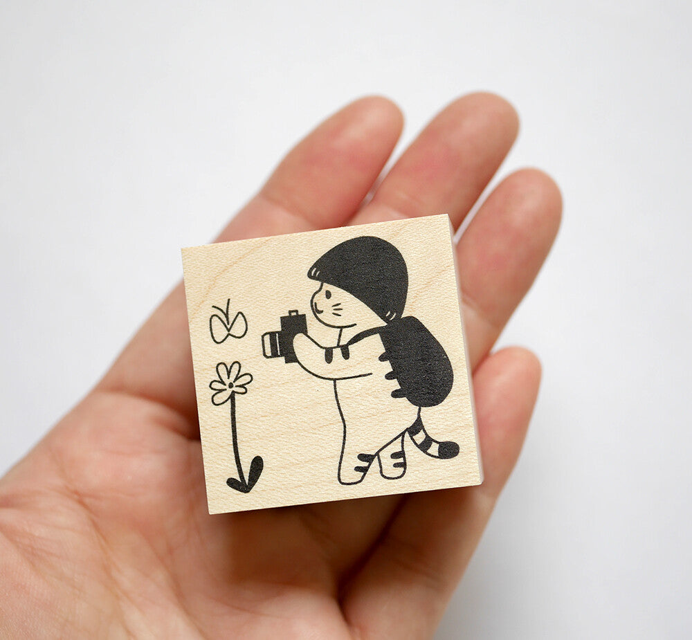 Mushroom Cat with camera Stamp | 4Legs (Japan)
