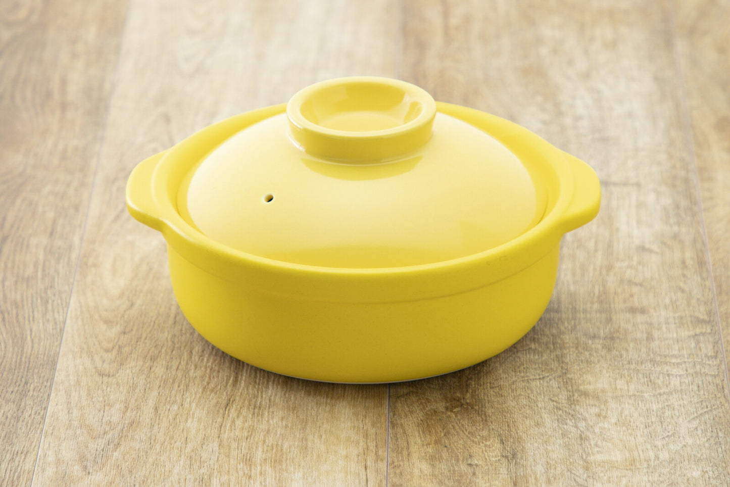 Banquet Yellow Donabe | Utage (Japan)