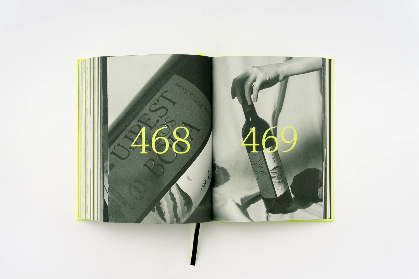 Serif in Use: Creative Typefaces and Their Applications